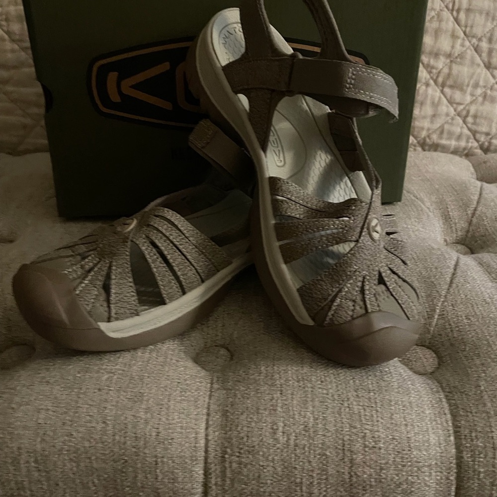 Keen Women's Sandals - Brown